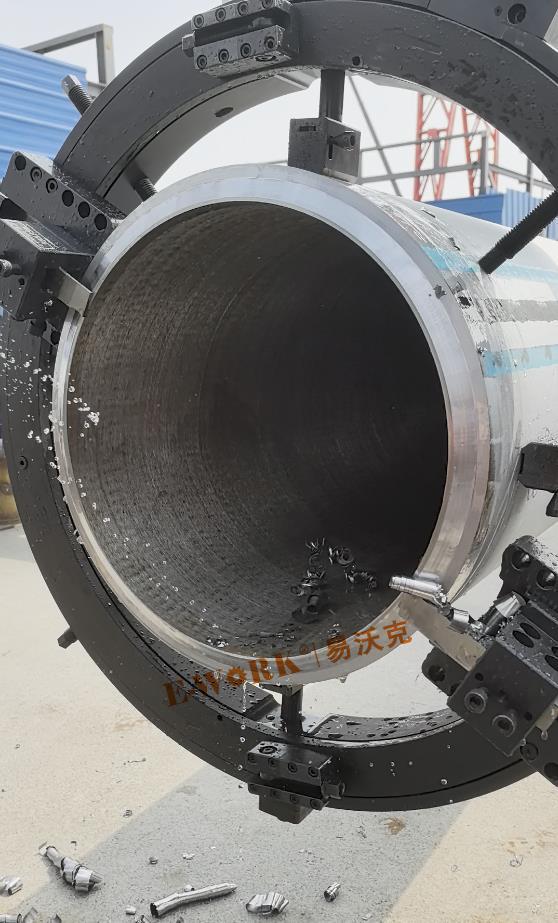 遼寧盤錦化工廠切割坡口現場